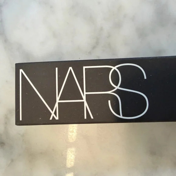 NARS Soft Matte Primer - Picture 2 of 3